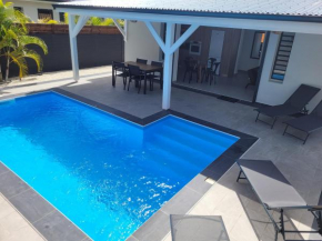 Villa avec Piscine, 10 min plage